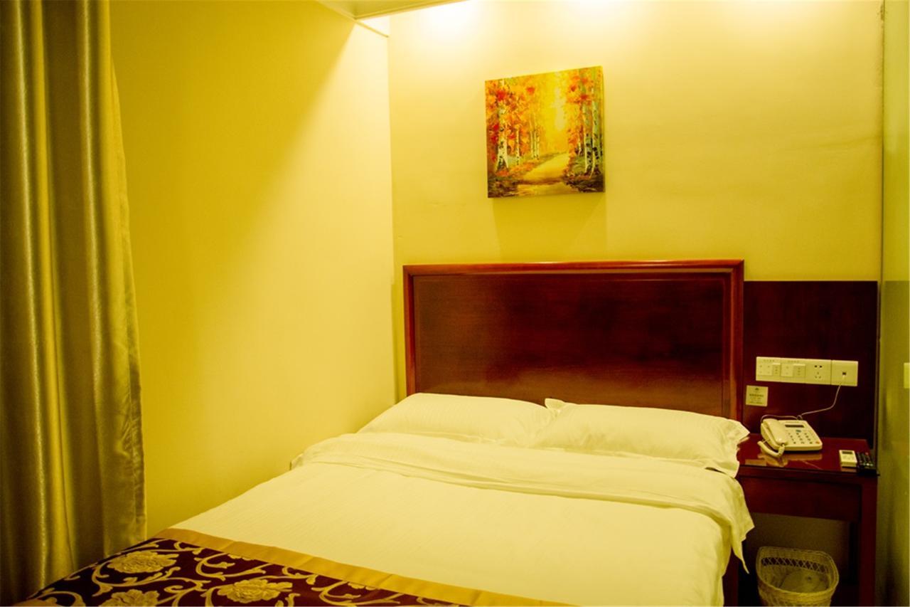 Greentree Inn Zhejiang Jiaxing Nanyang College Henglong Square Business Hotel Exterior photo